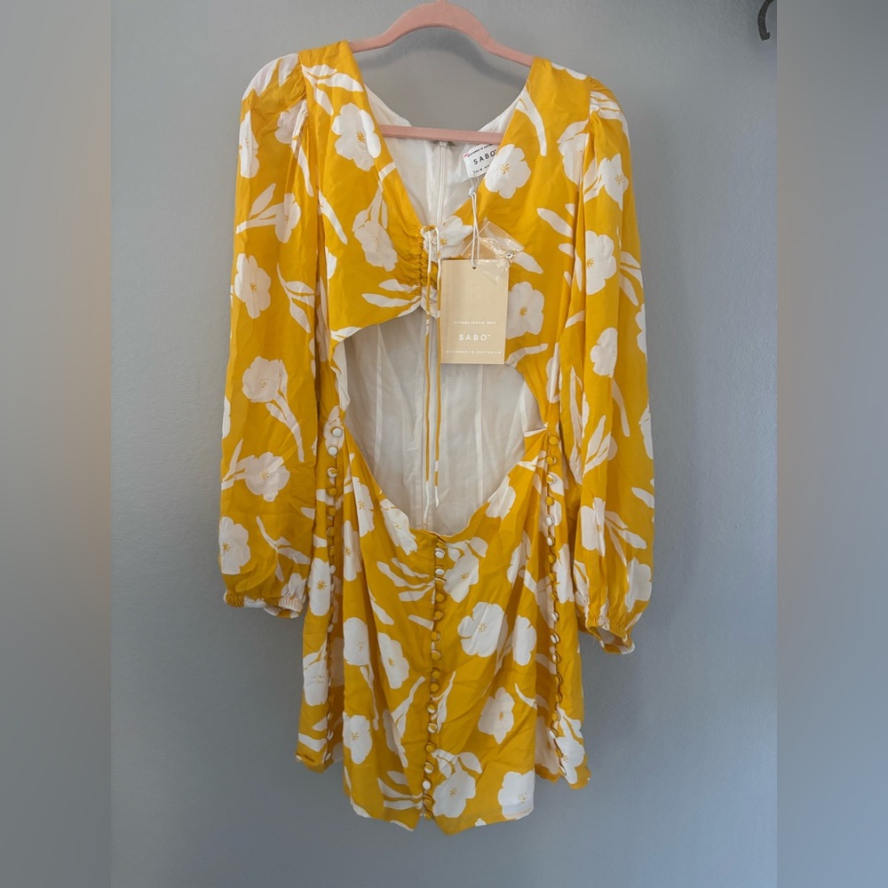 Saboskirt dress